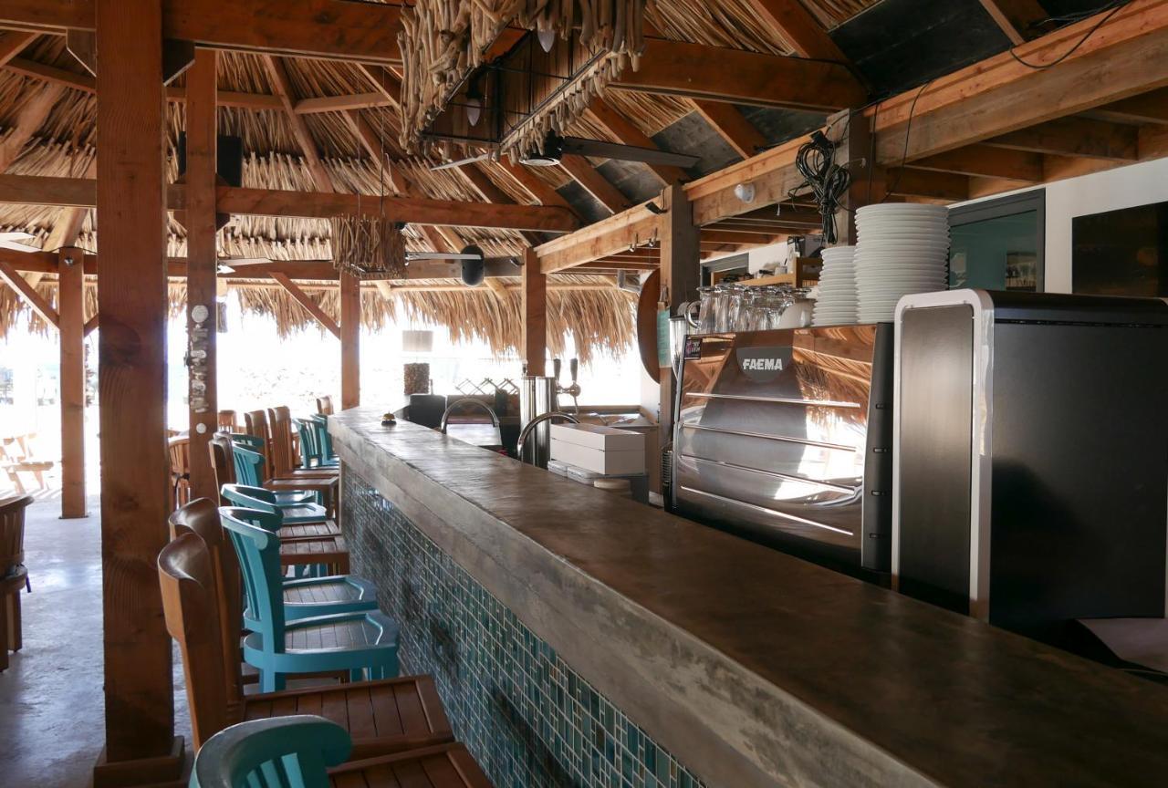 Bloozz Resort Bonaire Кралендижк Екстериор снимка