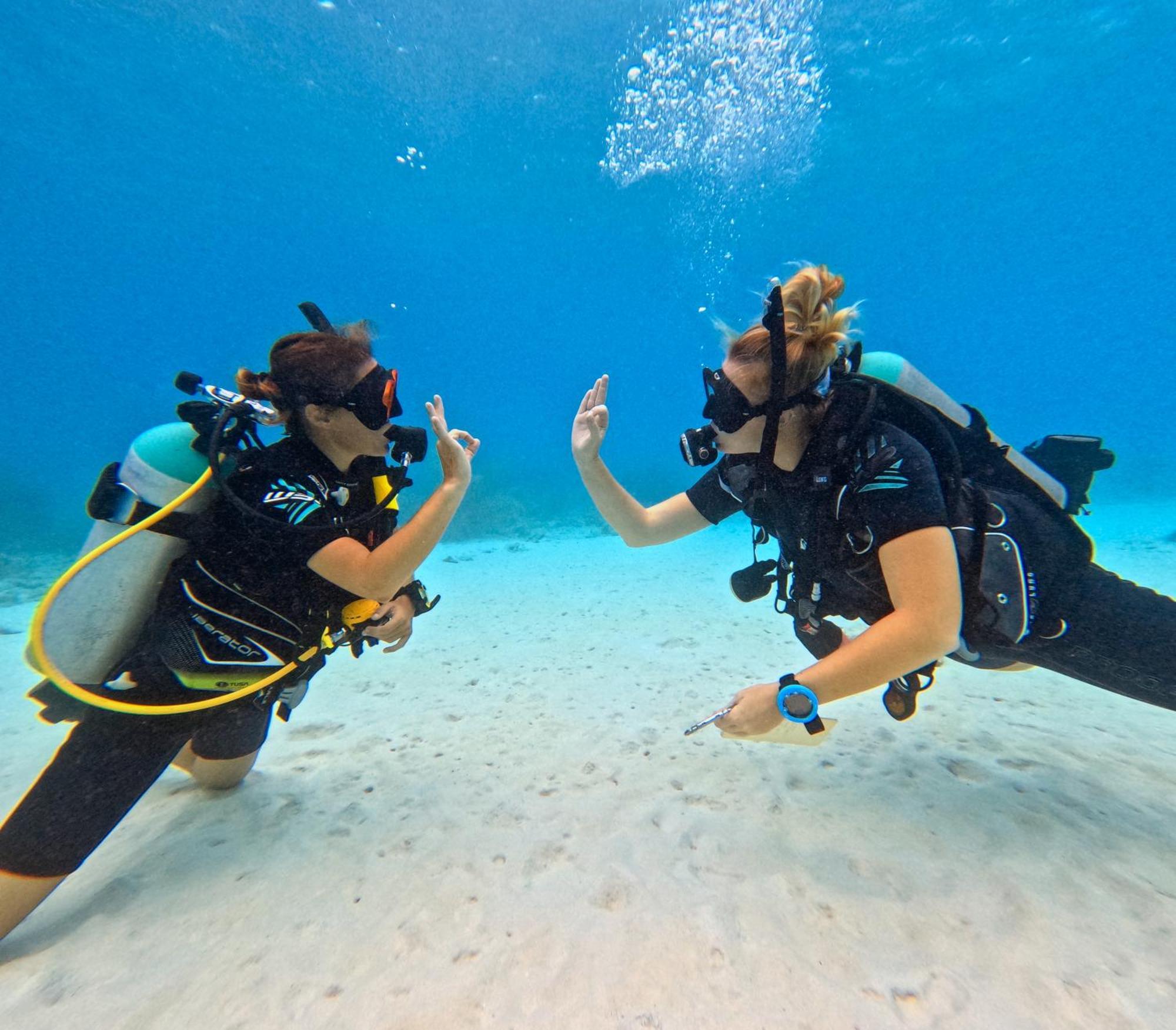 Bloozz Resort Bonaire Кралендижк Екстериор снимка