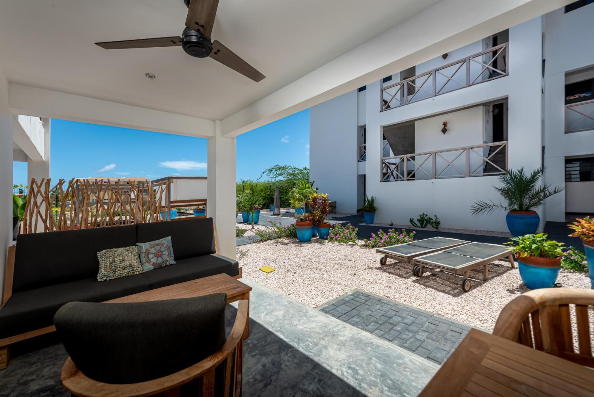 Bloozz Resort Bonaire Кралендижк Екстериор снимка