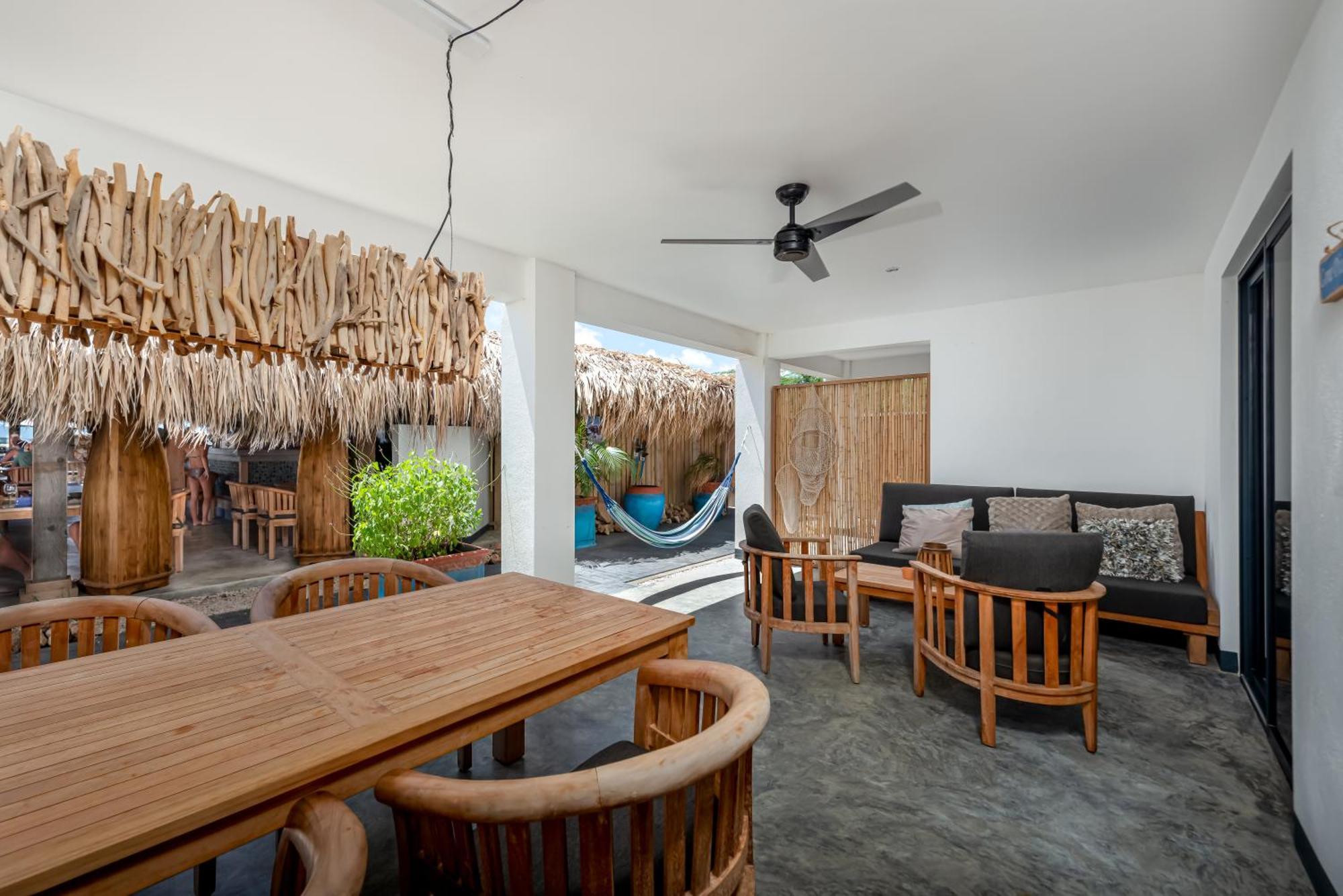 Bloozz Resort Bonaire Кралендижк Екстериор снимка