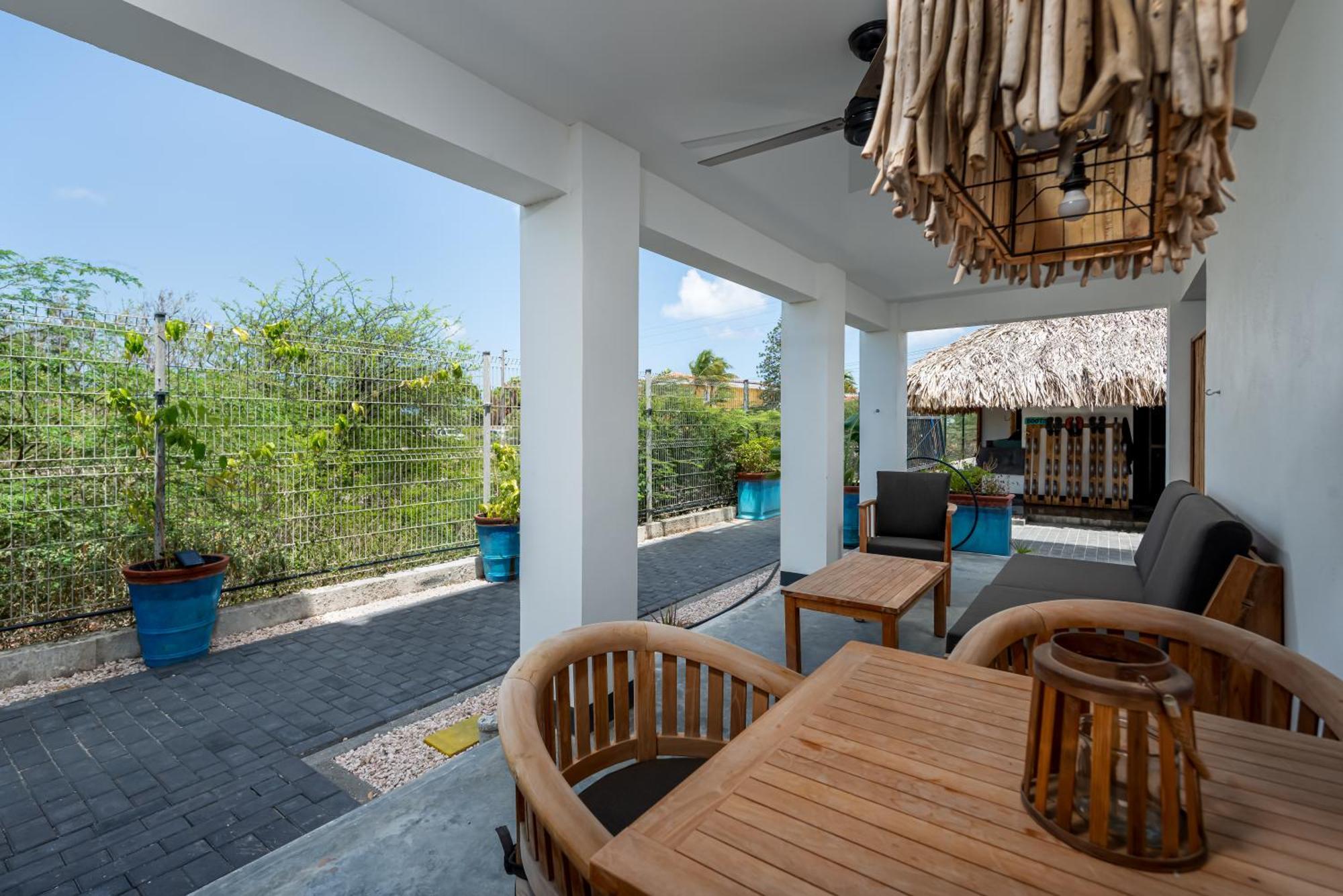Bloozz Resort Bonaire Кралендижк Екстериор снимка